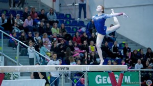 sr sfe01077 copia simone ferraro ph